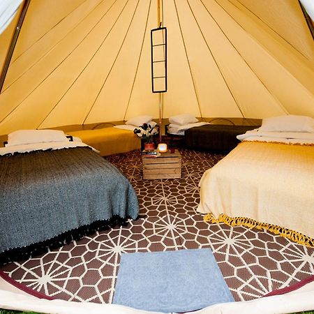 Nine Yards Bell Tents At The Tt - คาสเซิลทาวน์ ภายนอก รูปภาพ