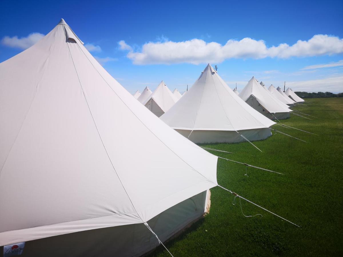 Nine Yards Bell Tents At The Tt - คาสเซิลทาวน์ ภายนอก รูปภาพ