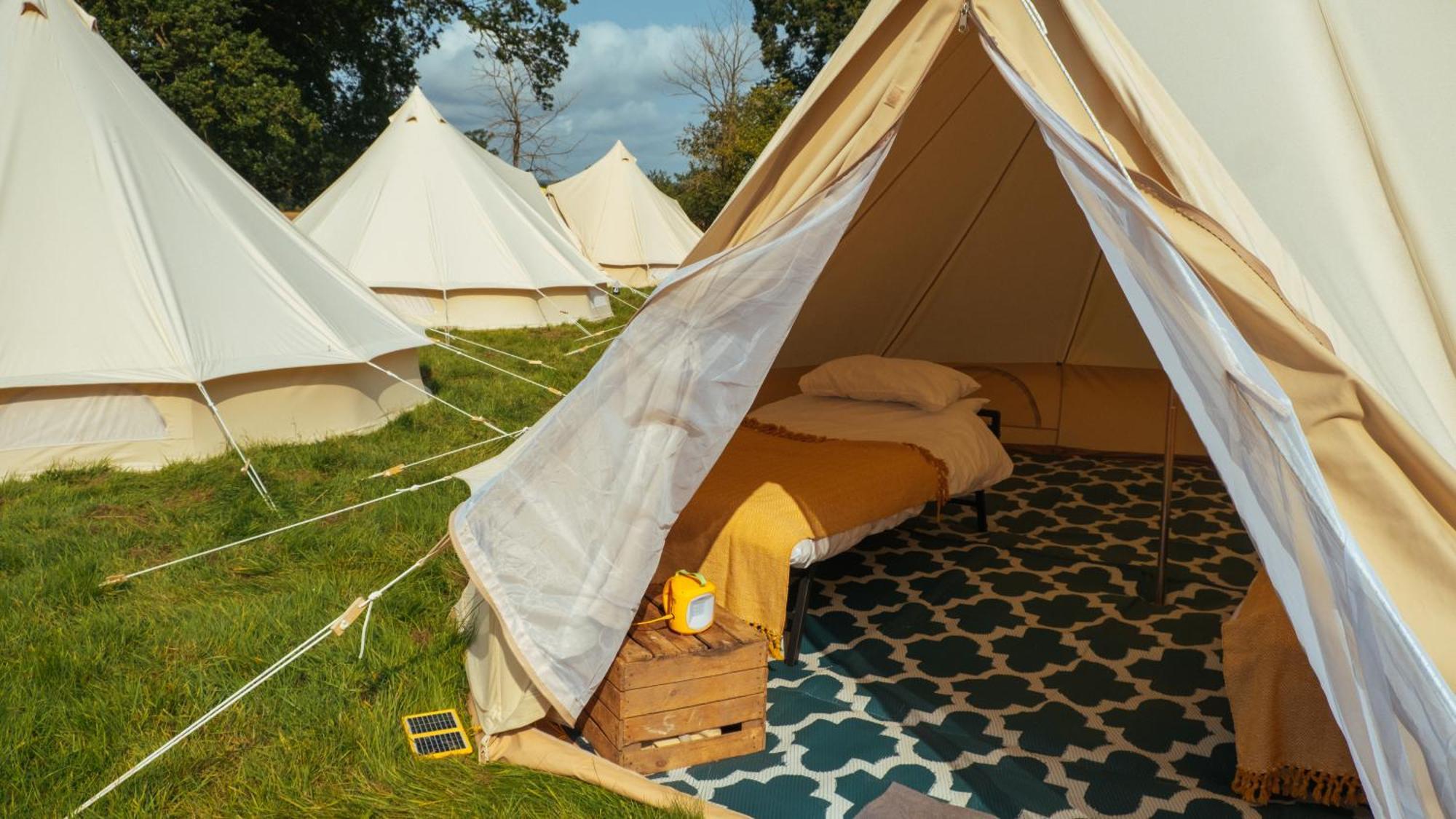 Nine Yards Bell Tents At The Tt - คาสเซิลทาวน์ ภายนอก รูปภาพ